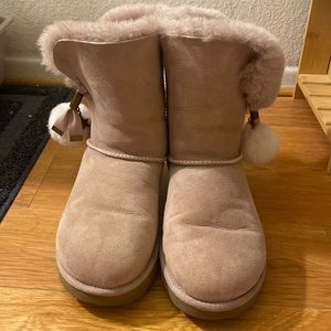 UGG Boots Size 7, like new, light pink